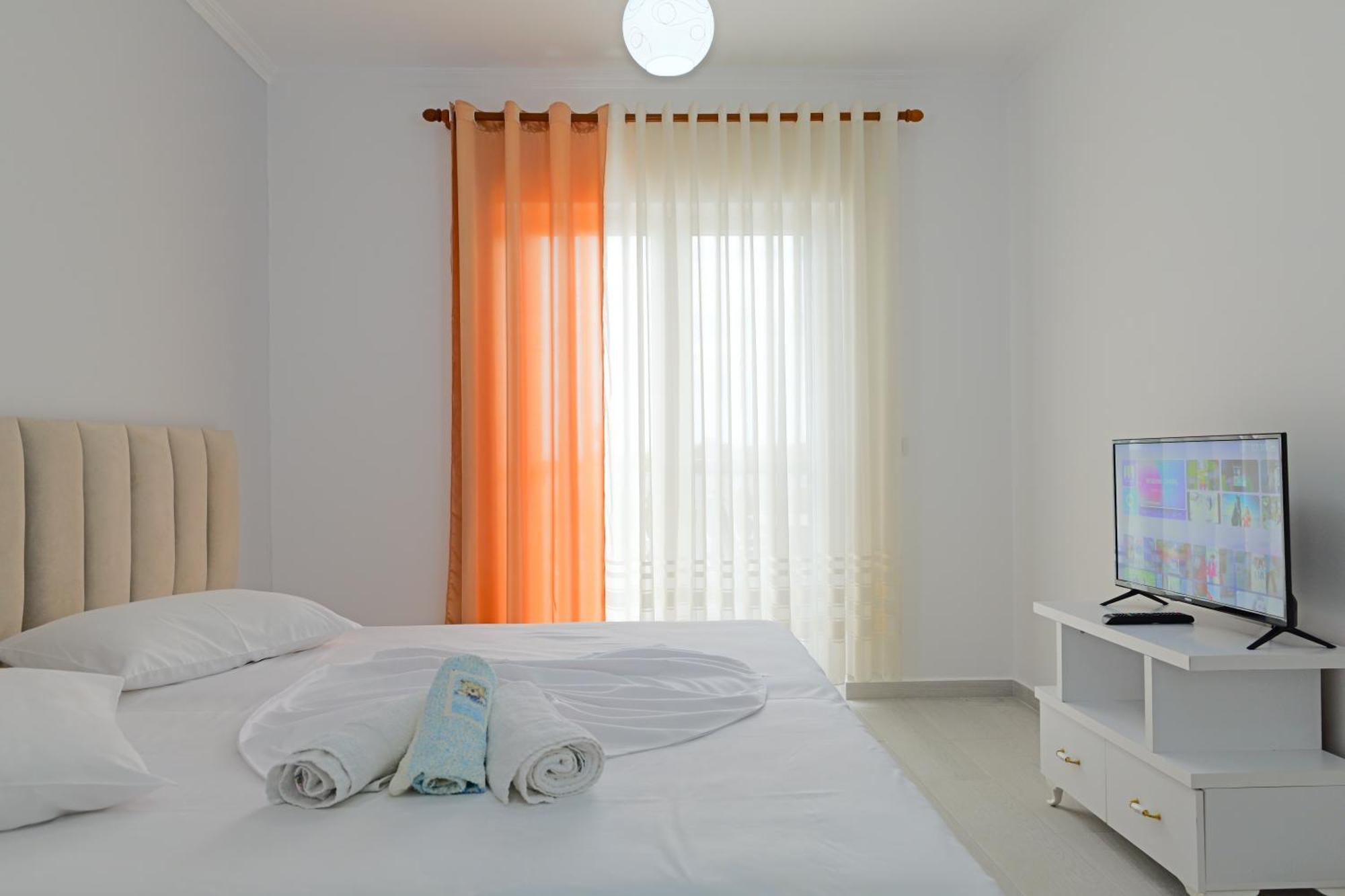 Vila Marina Apartments Saranda Kültér fotó