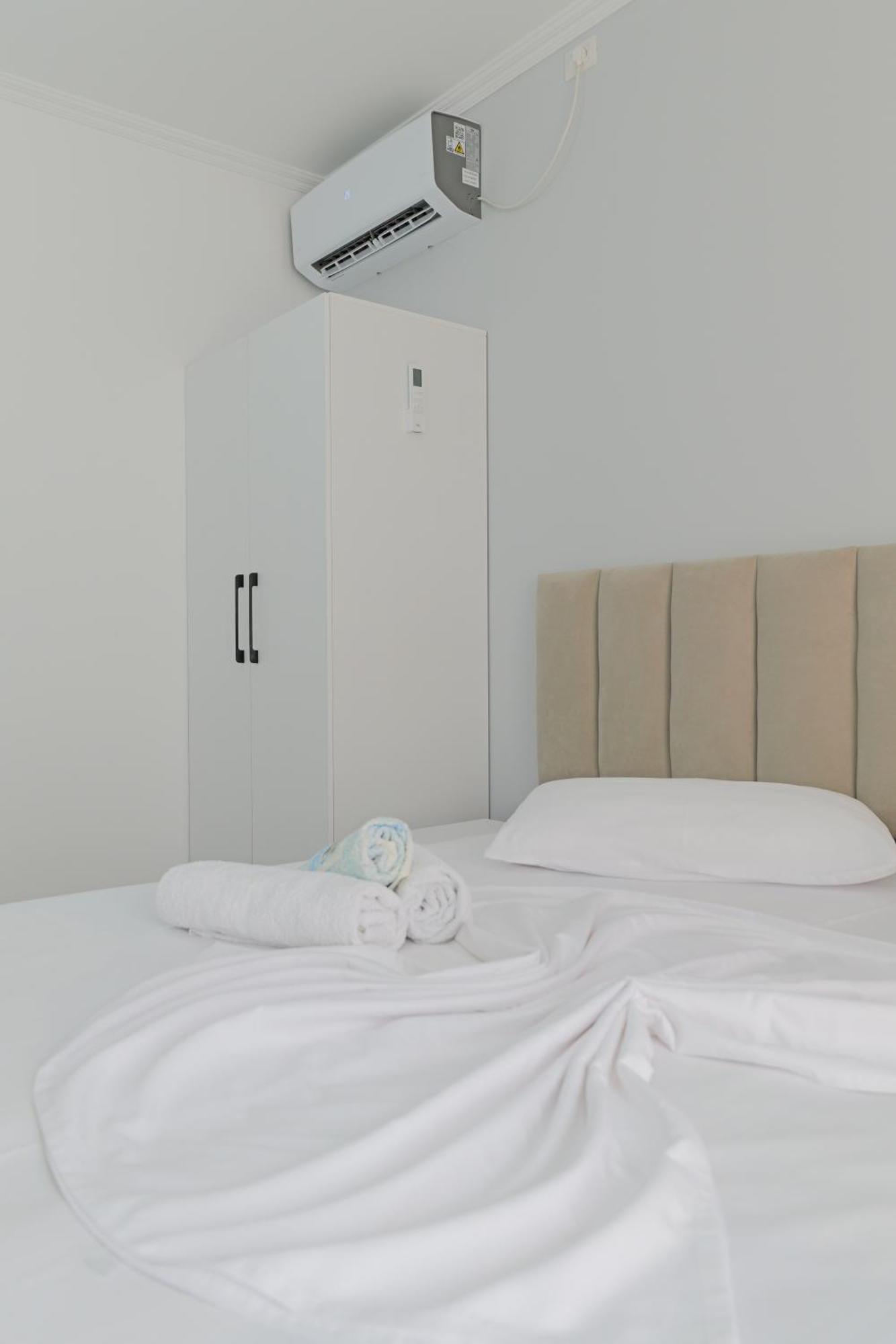 Vila Marina Apartments Saranda Kültér fotó